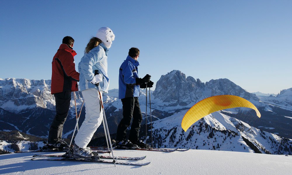 Paragliding im Winter - lassen Sie sich dieses Erlebnis nicht entgehen