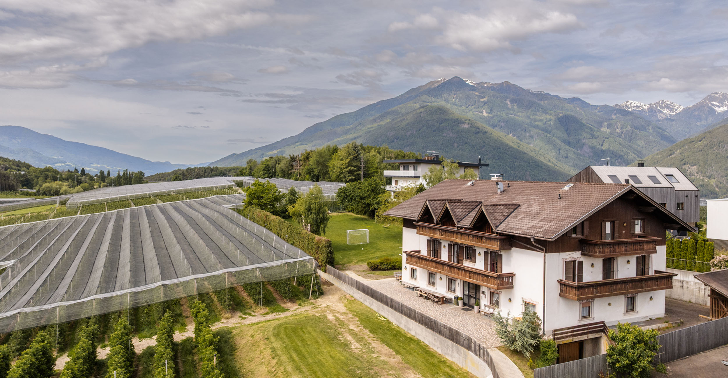 Pension Fischnaller Natz Südtirol Zimmer Frühstück Halbpension Vollpension Freischwimmbad (2) Pension Fischnaller Natz Südtirol Zimmer Frühstück Halbpension Vollpension Freischwimmbad (2)