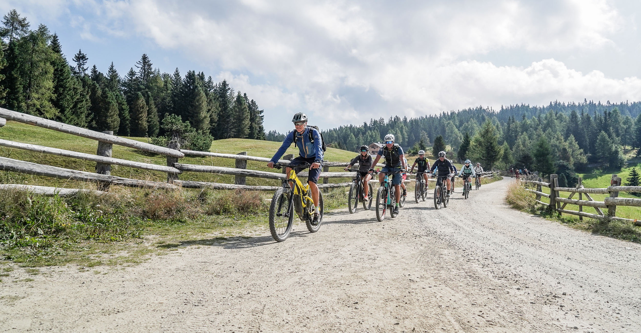 Sommerurlaub Südtirol Abenteuerurlaub Rafting Canyoning Paragliding Mountainbiking Downhill (3) Sommerurlaub Südtirol Abenteuerurlaub Rafting Canyoning Paragliding Mountainbiking Downhill (3)