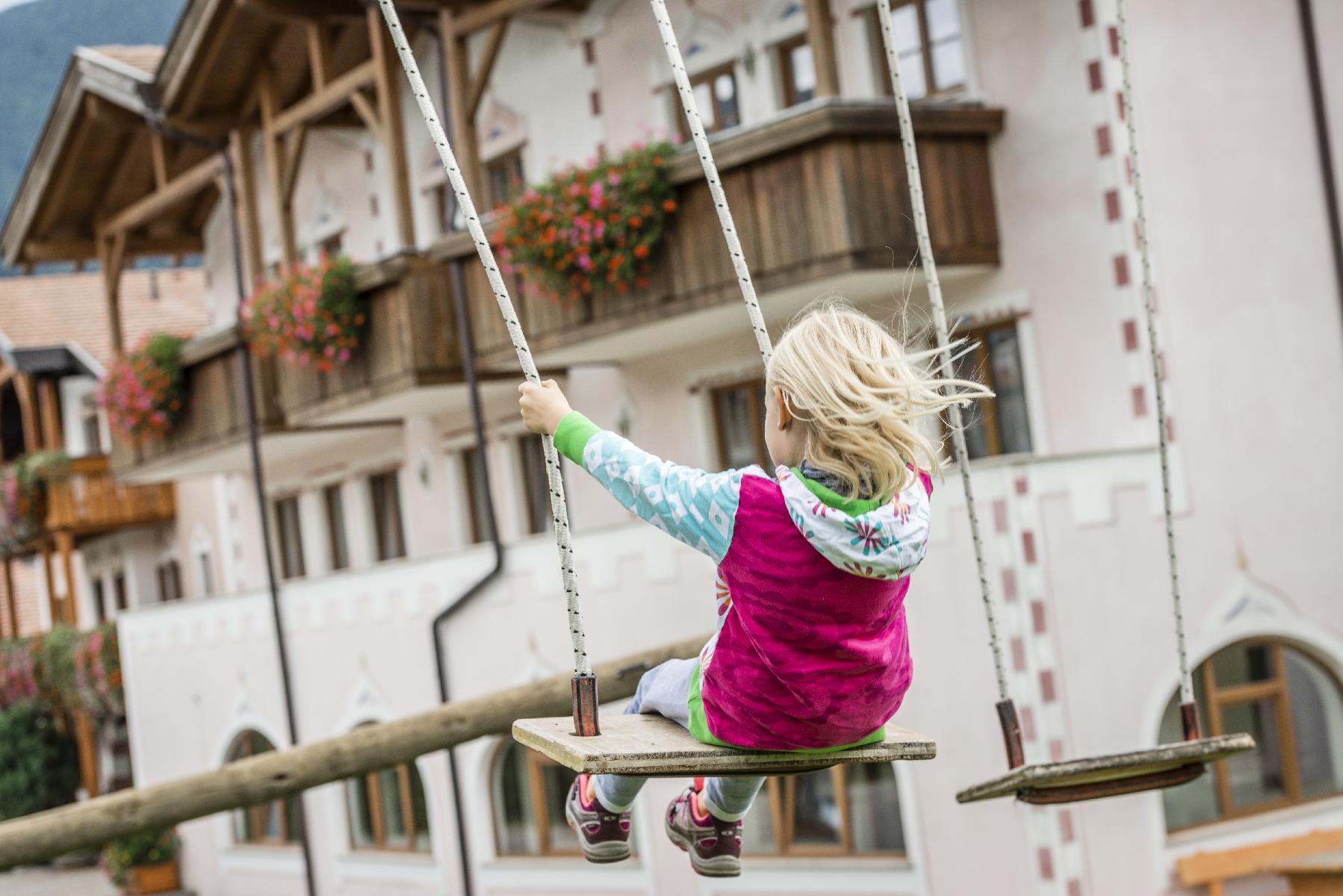 Südtirol Gruppenreisen Fürstenhof Jugendherberge Unterkunft Zimmer Mehrbettzimmer Familien (16)